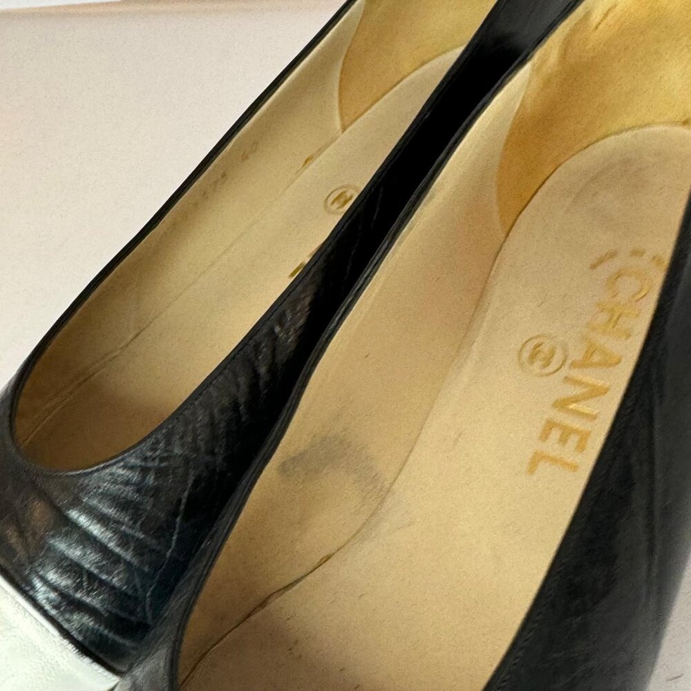 Chanel Mary Janes Ballet Flat - Picture 16 of 16